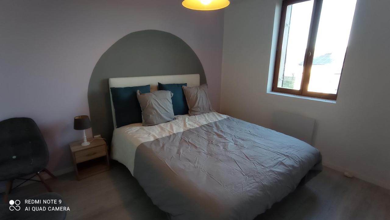 Maison De Ferme Au Calme Jusqu'A 10 Personnes Gannay-sur-Loire ภายนอก รูปภาพ