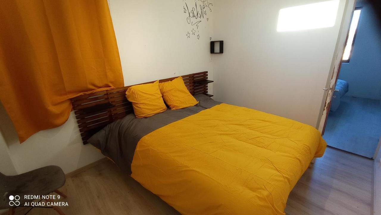 Maison De Ferme Au Calme Jusqu'A 10 Personnes Gannay-sur-Loire ภายนอก รูปภาพ